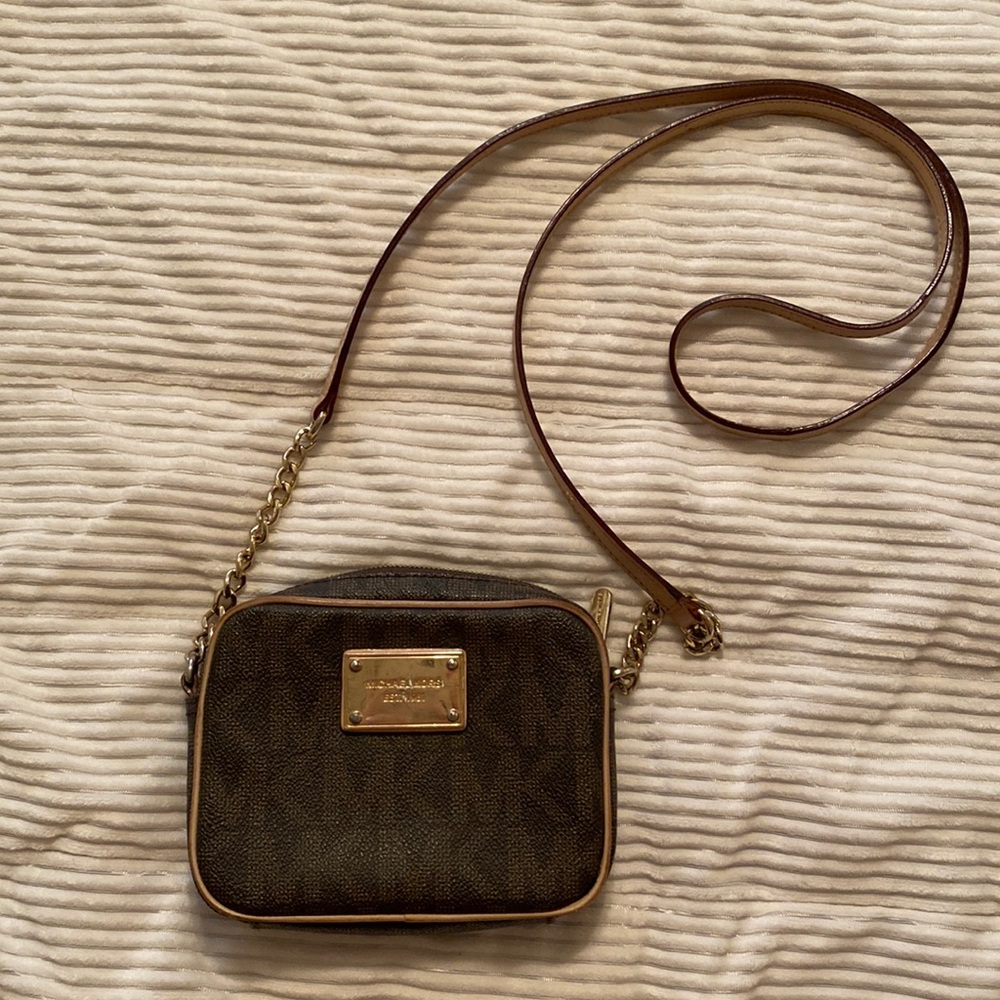 Michael Kors purse